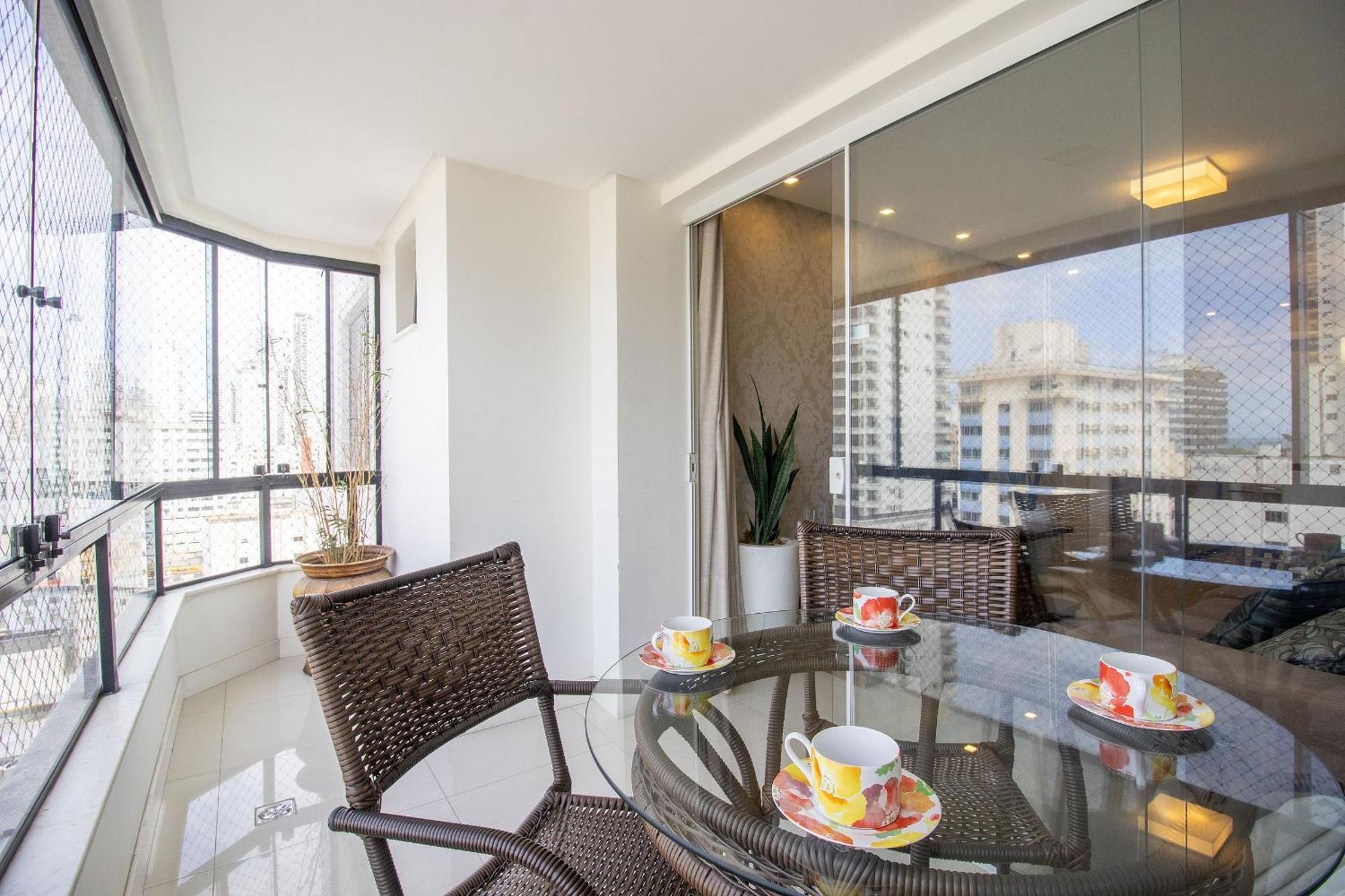 Bk81 - 3 Dorm, Linda Mobília, Climatizado, 2 Garagens, Wi-fi Apartamento
